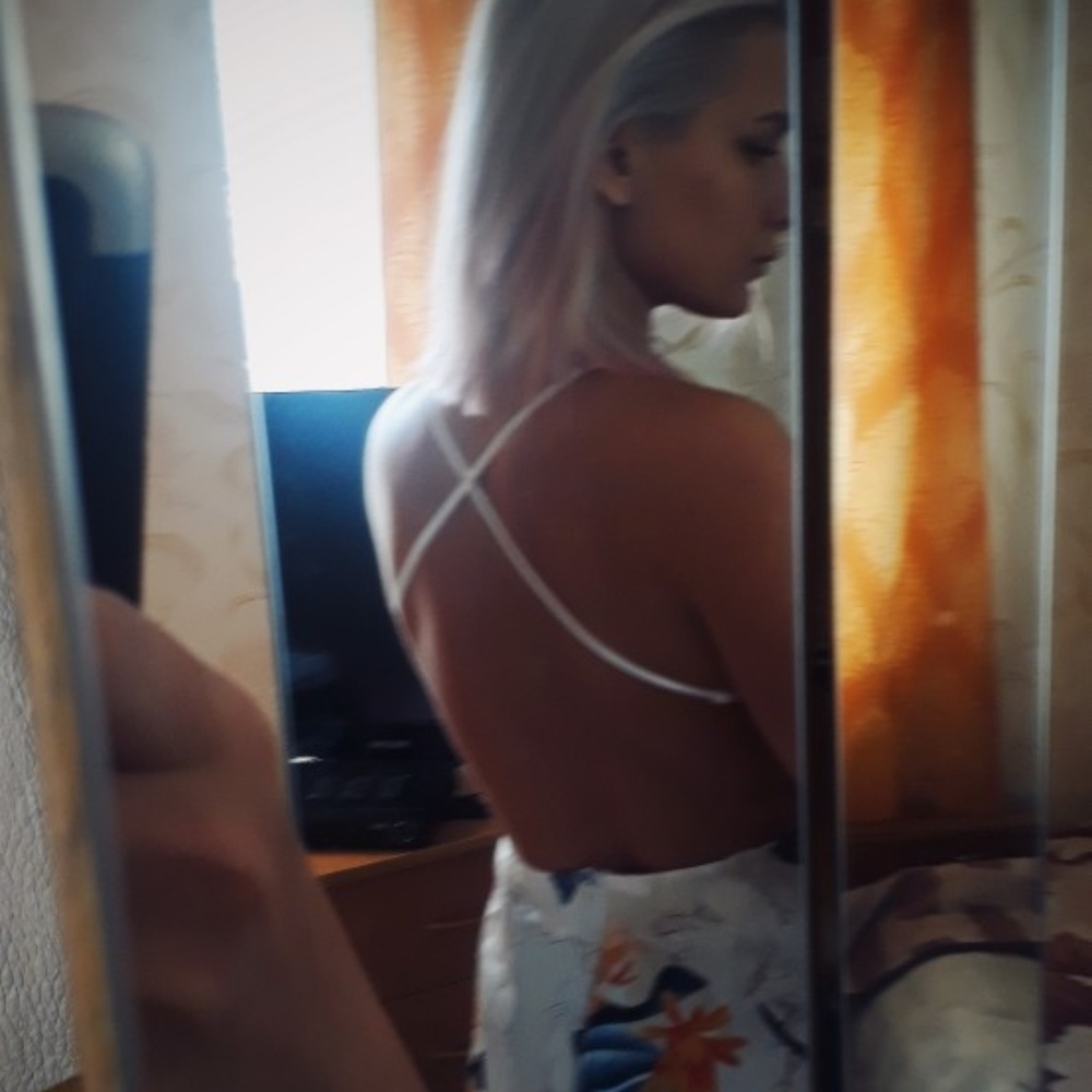 RESTOCK! Lace Boho Floral Tropical Backless Romper - Picture 7 of 8